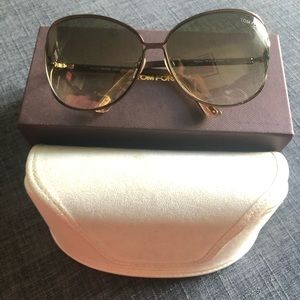 Brand new in box!! Tom Ford Clemence sunglasses!!